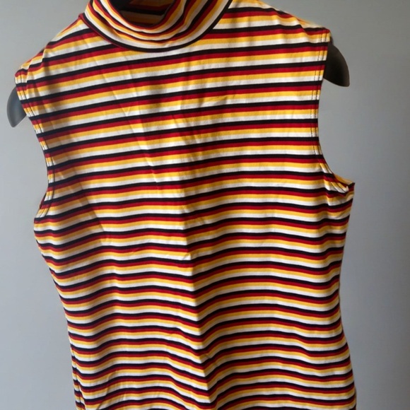 ❗️5X$30❗️ EXPRESS TRICOT-Striped Sleeveless Turtleneck Top - Picture 2 of 7